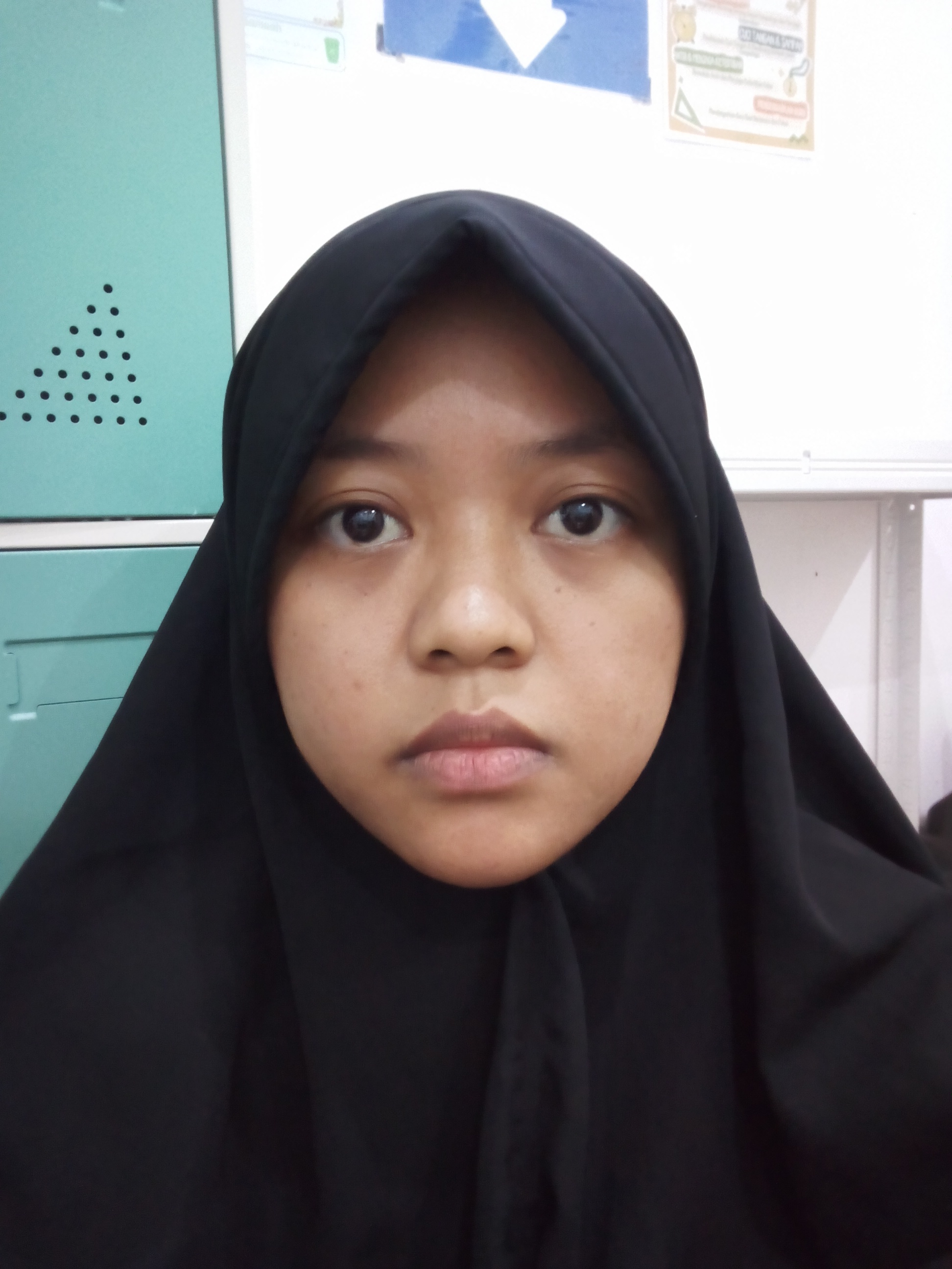 ANIS IBTIHAL UBAIDILLAH YASMIN 